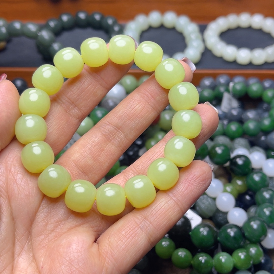 和田玉未镶嵌手链