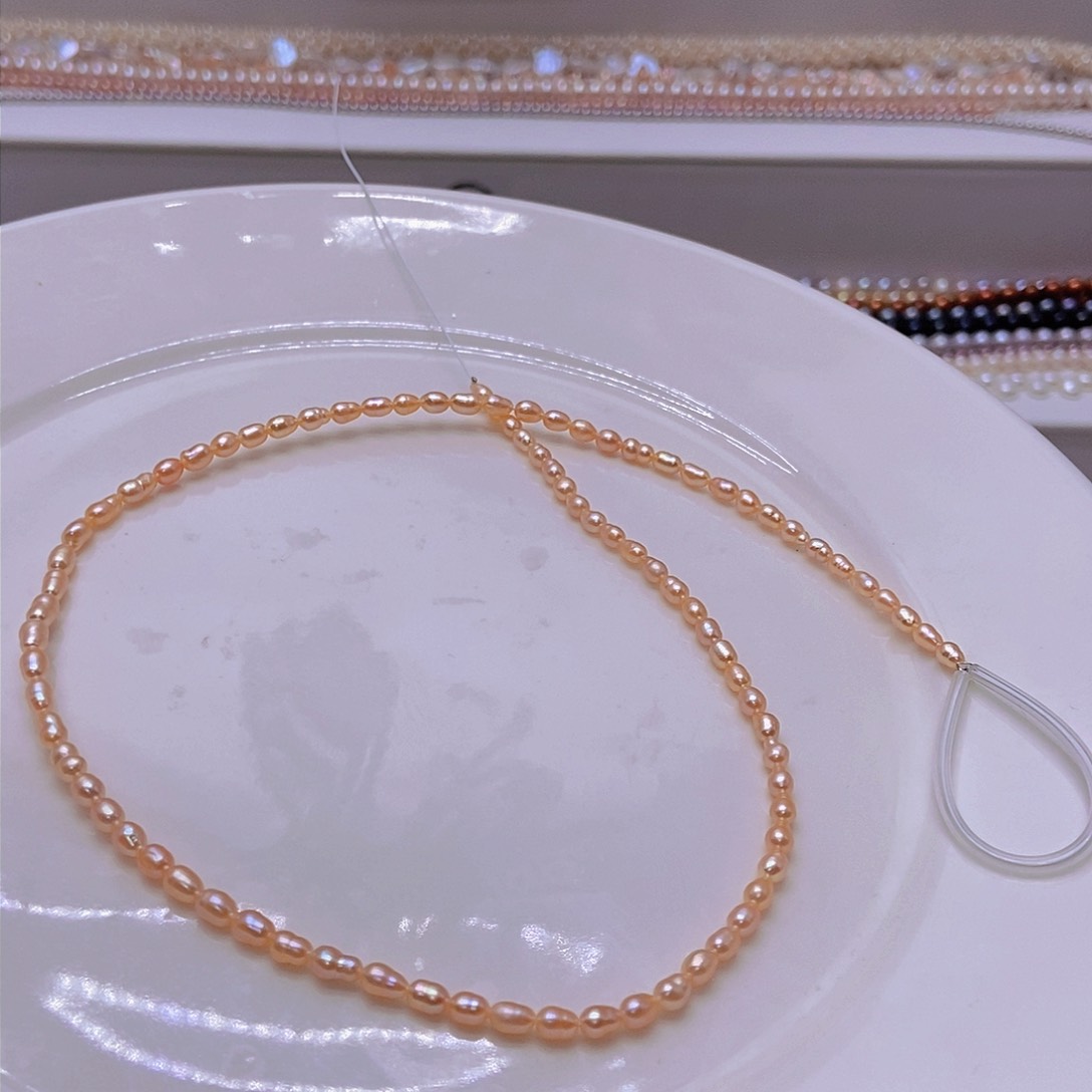 淡水珍珠合金颈饰云*