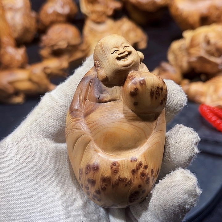 柏木（崖柏）工艺品，