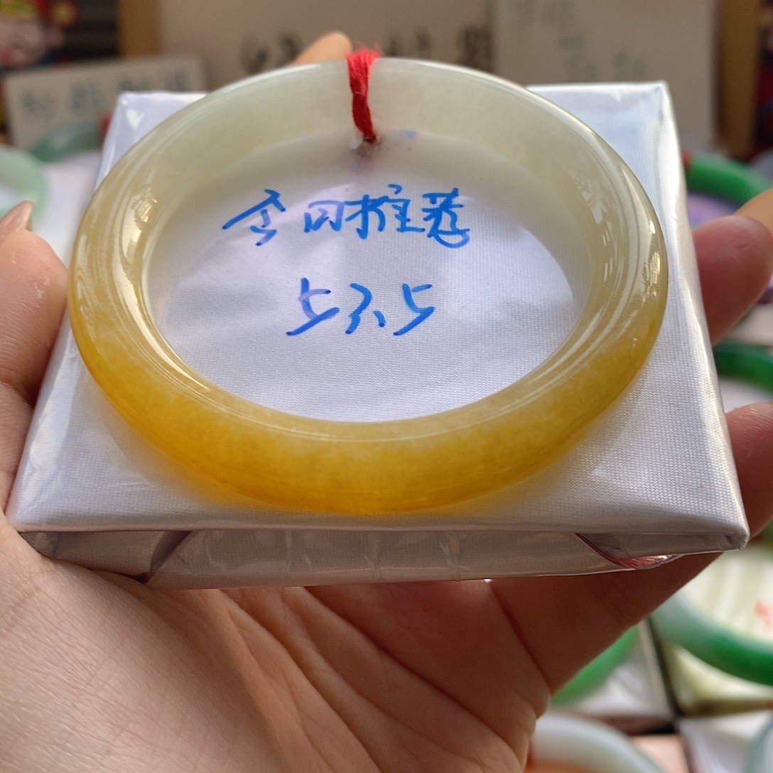 翡翠未镶嵌手镯5号