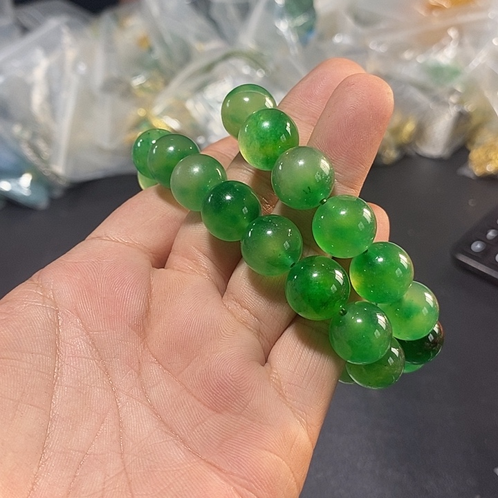 翡翠颈饰未镶嵌价格