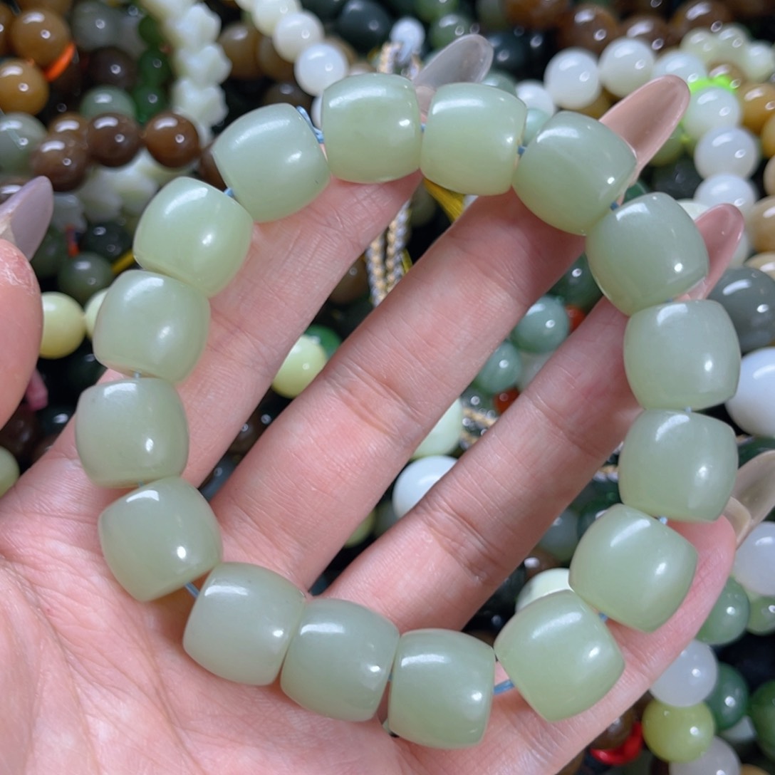 手链未镶嵌和田玉