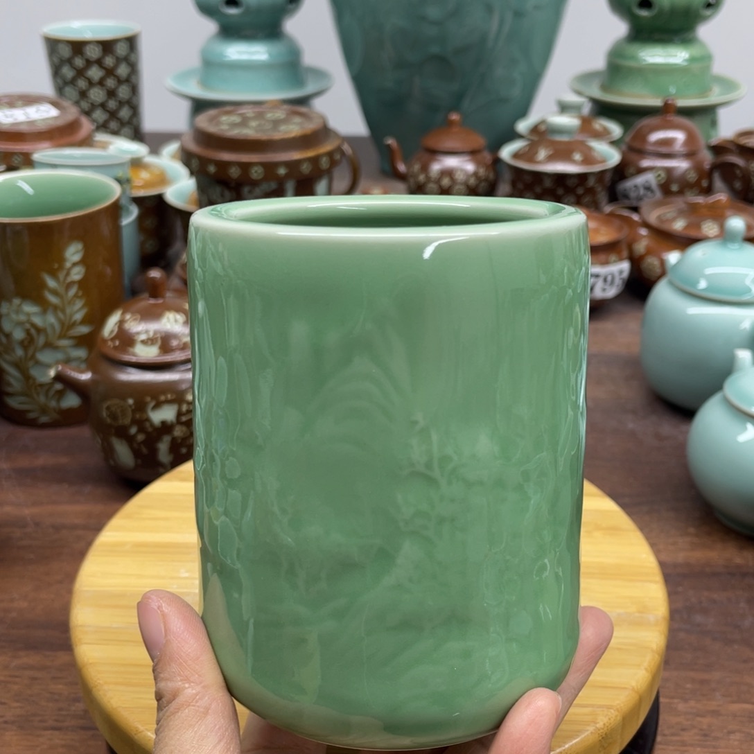 特价福利（笔筒）青瓷