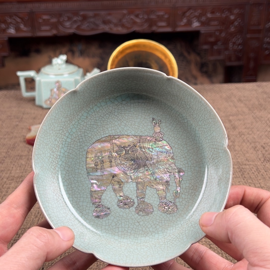 瓷片陶瓷艺术瓷器摆件