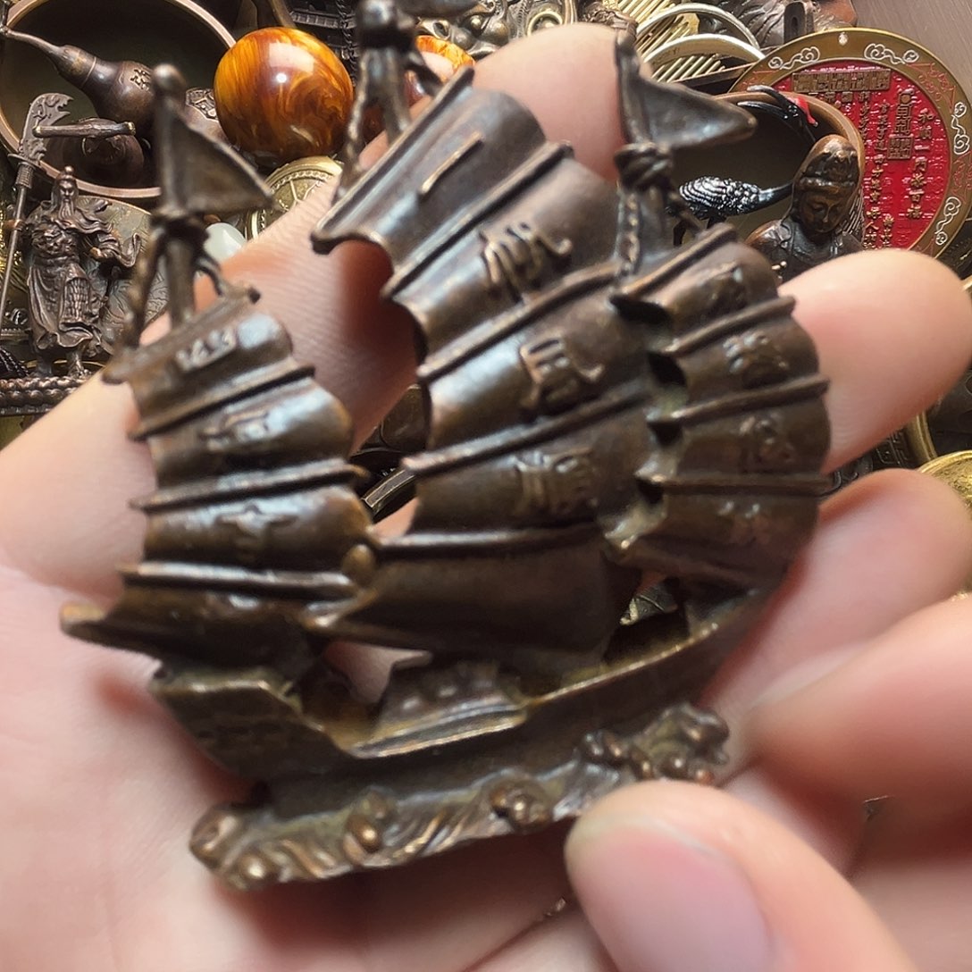 精美铜器收藏品等