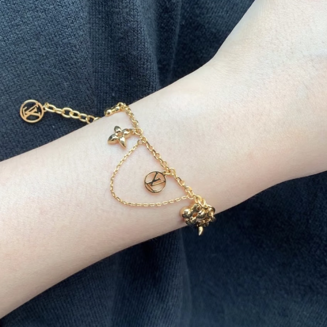 99新 LouisVuitton/路易威登 阿白奢品/LV 手链大全套