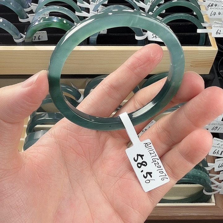 翡翠手镯未镶嵌石*浩58.56