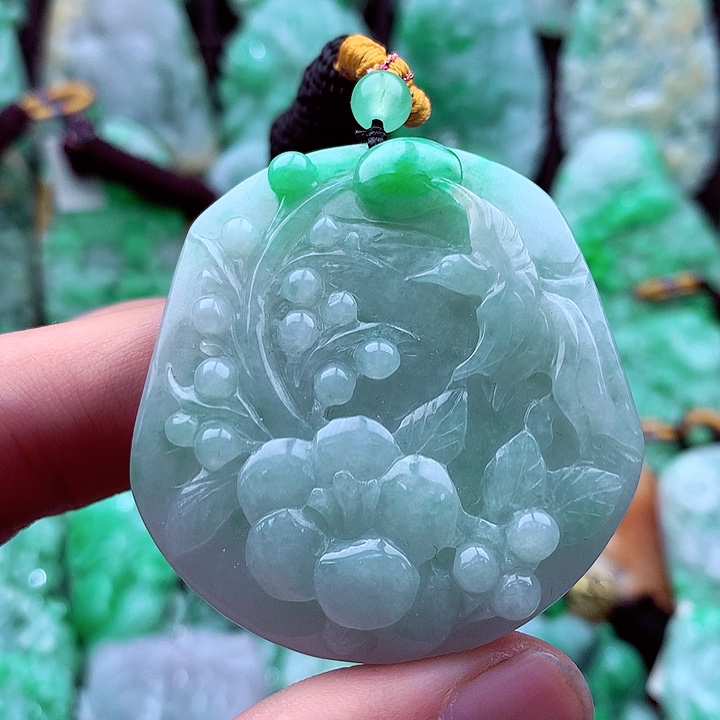 翡翠吊坠(不含链)未镶嵌