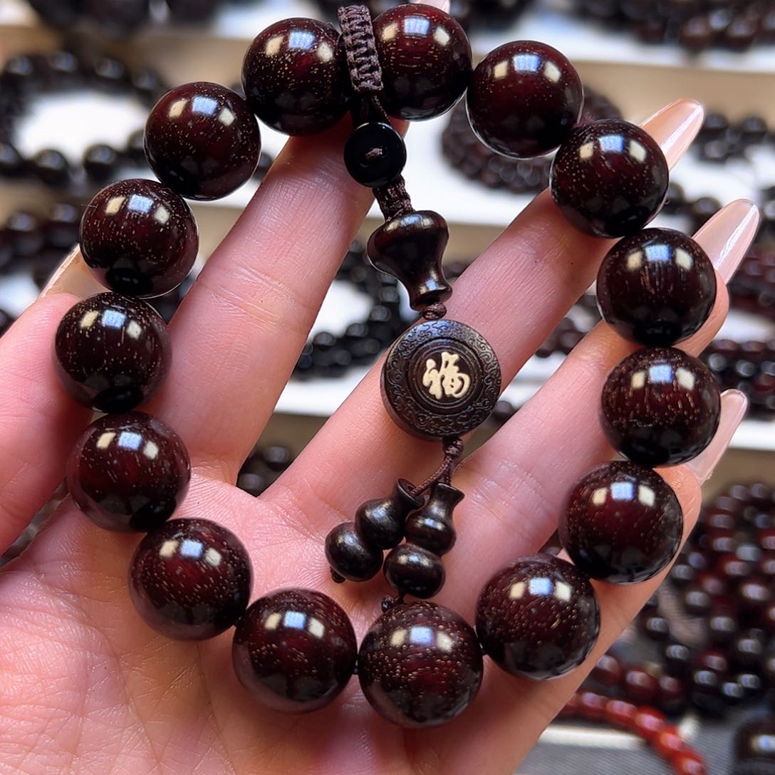 檀香紫檀（小叶紫檀）1.5满星