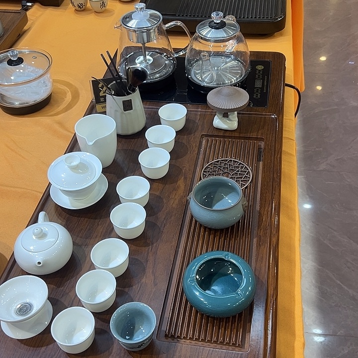 饿呢啊咯多不满模型烤鱼我