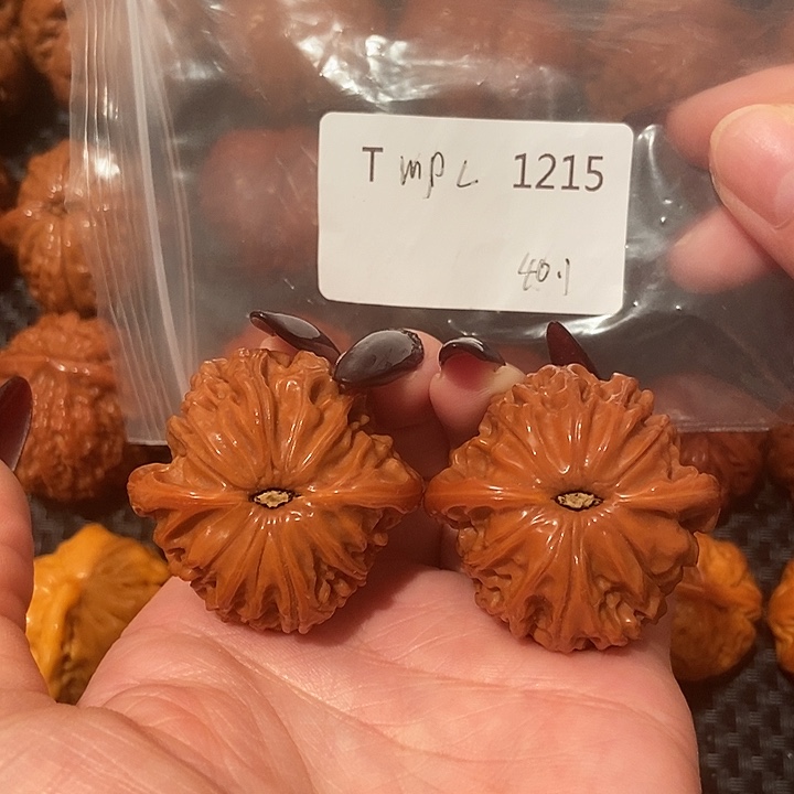 文玩核桃吊坠磨盘40