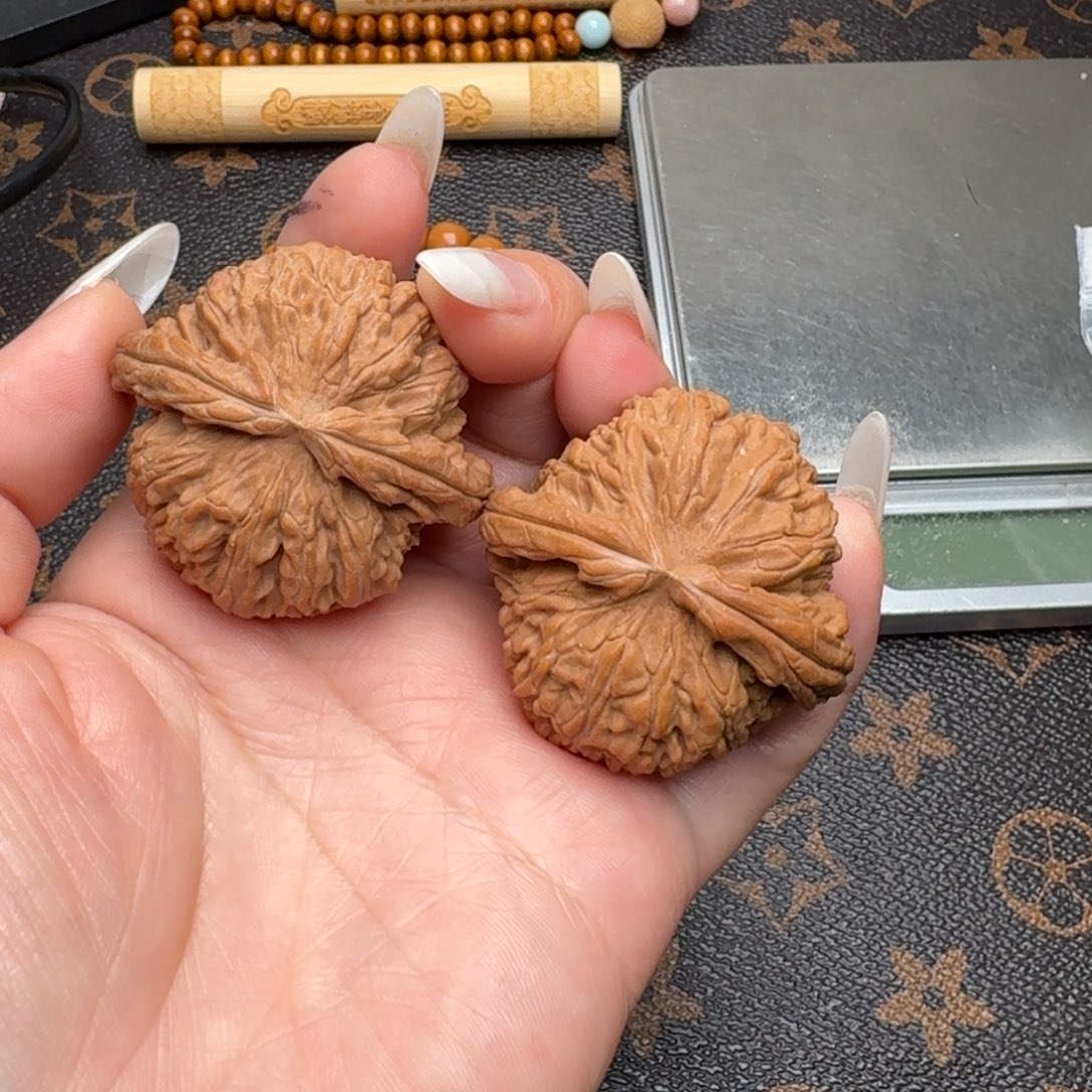 把件文玩核桃43白G273