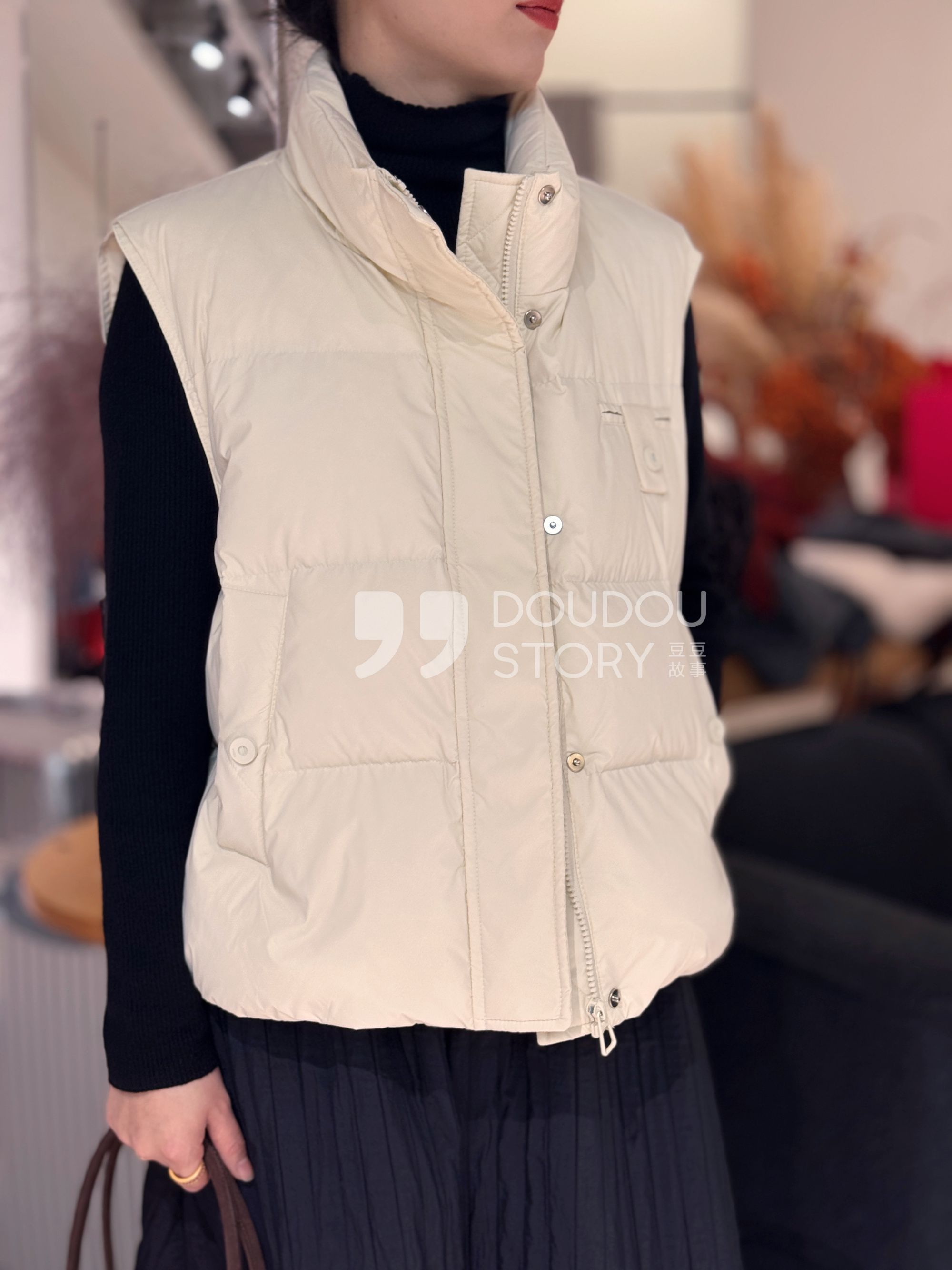 HALUNGLE/海伦格丽  Y8827    时尚气质百搭小立领马甲dy