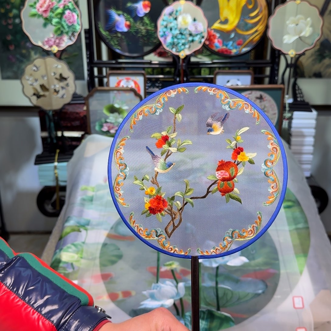 刺绣刺绣工艺精湛