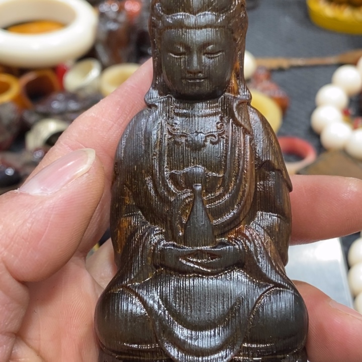 滴血莲花菩提吊坠