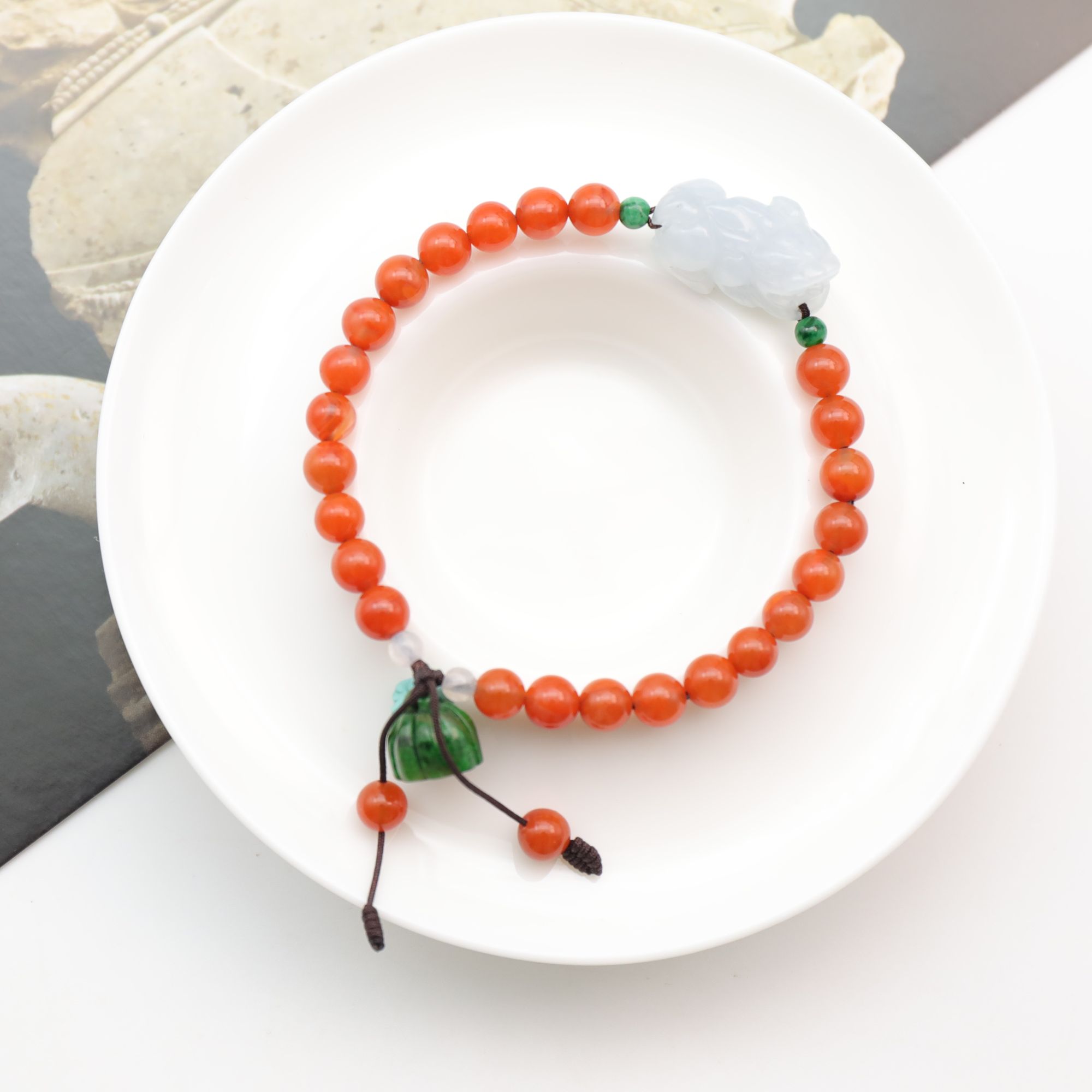 【妙安原创】冰飘南红配翡翠雕刻貔貅隔珠单圈圆珠手串5mm
