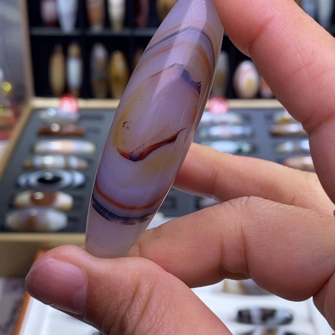合金颈饰玛瑙/玉髓