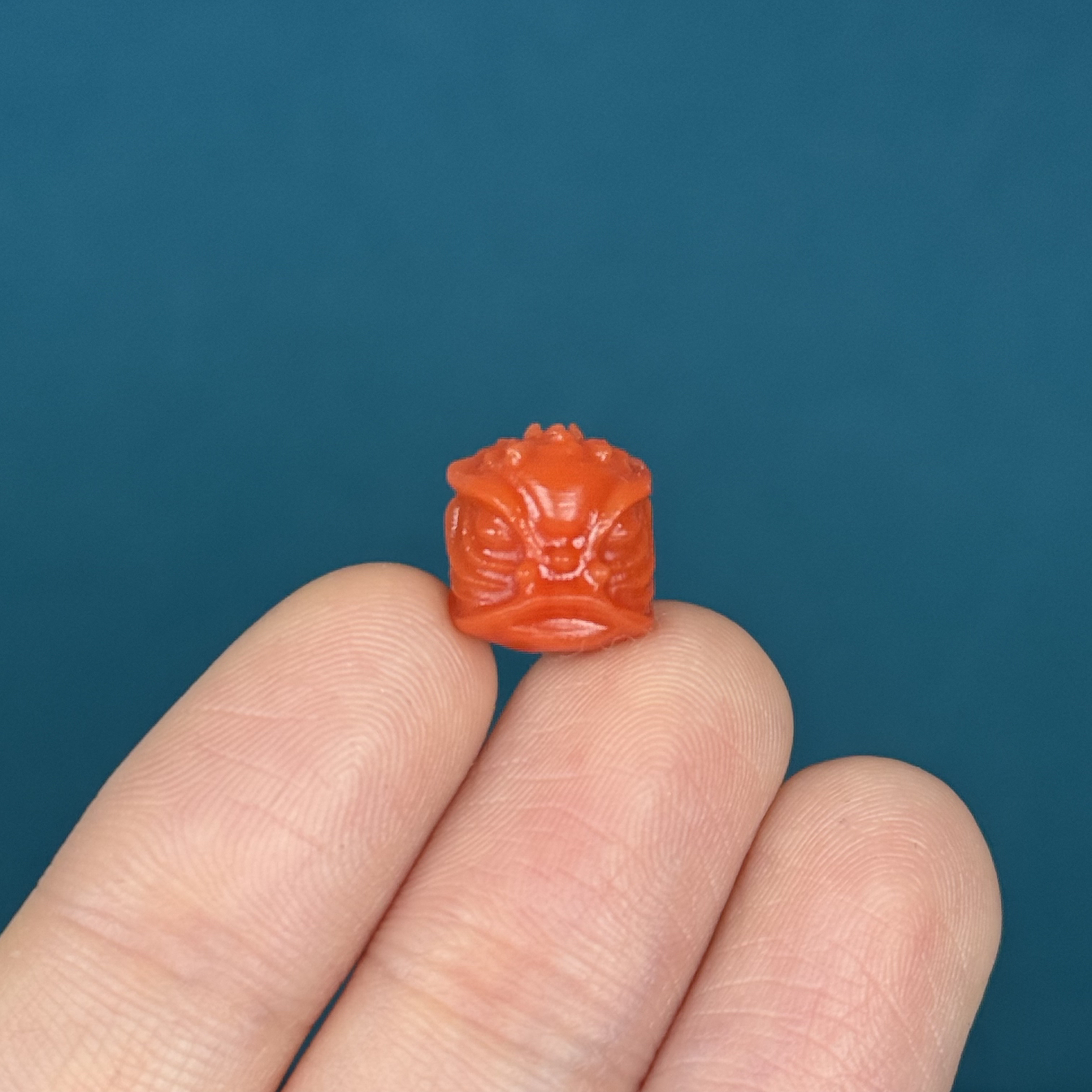 P3907天然南红 雕刻醒狮珠 12*10.8mm支持复检假一罚十