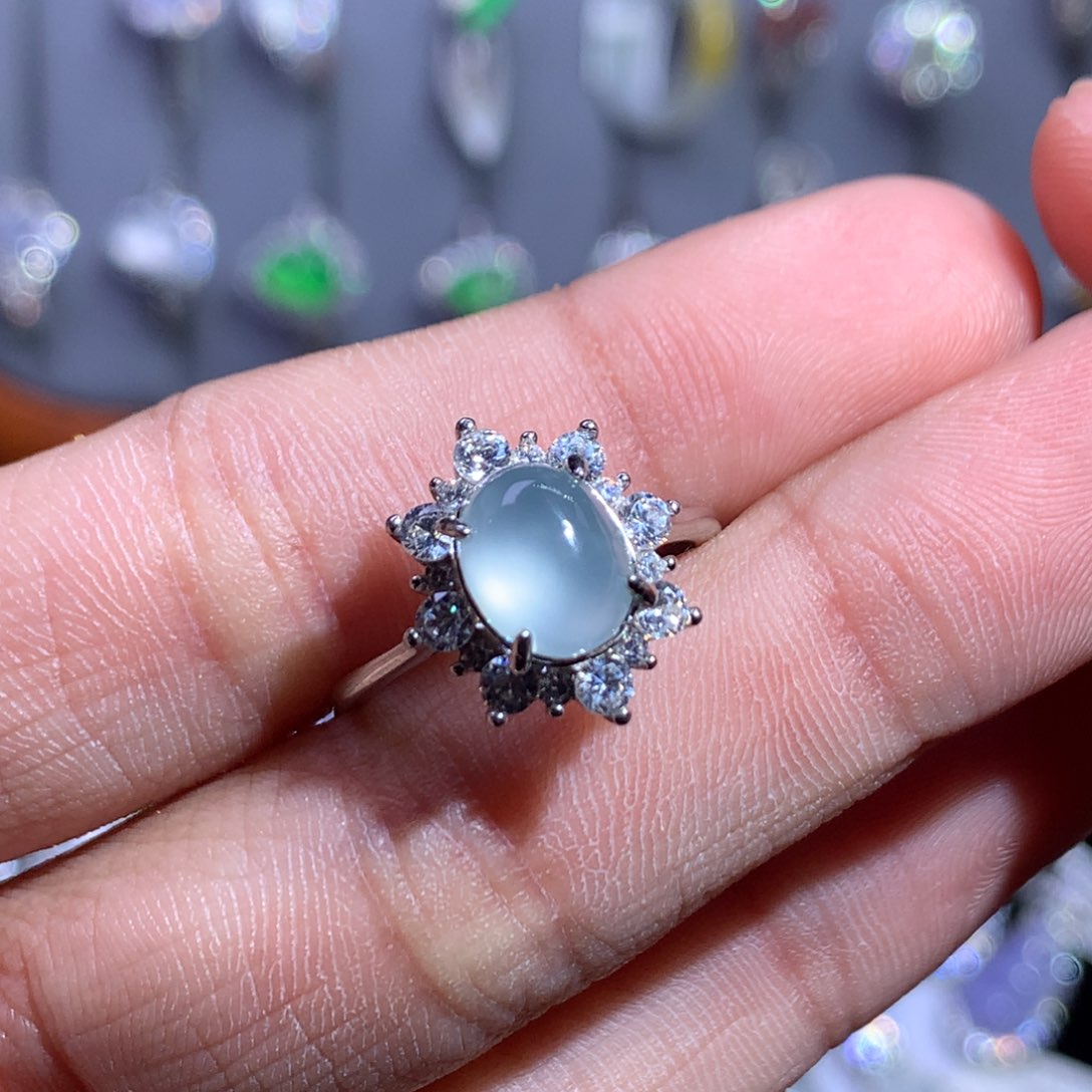 翡翠颈饰银S925镶嵌白冰蛋面