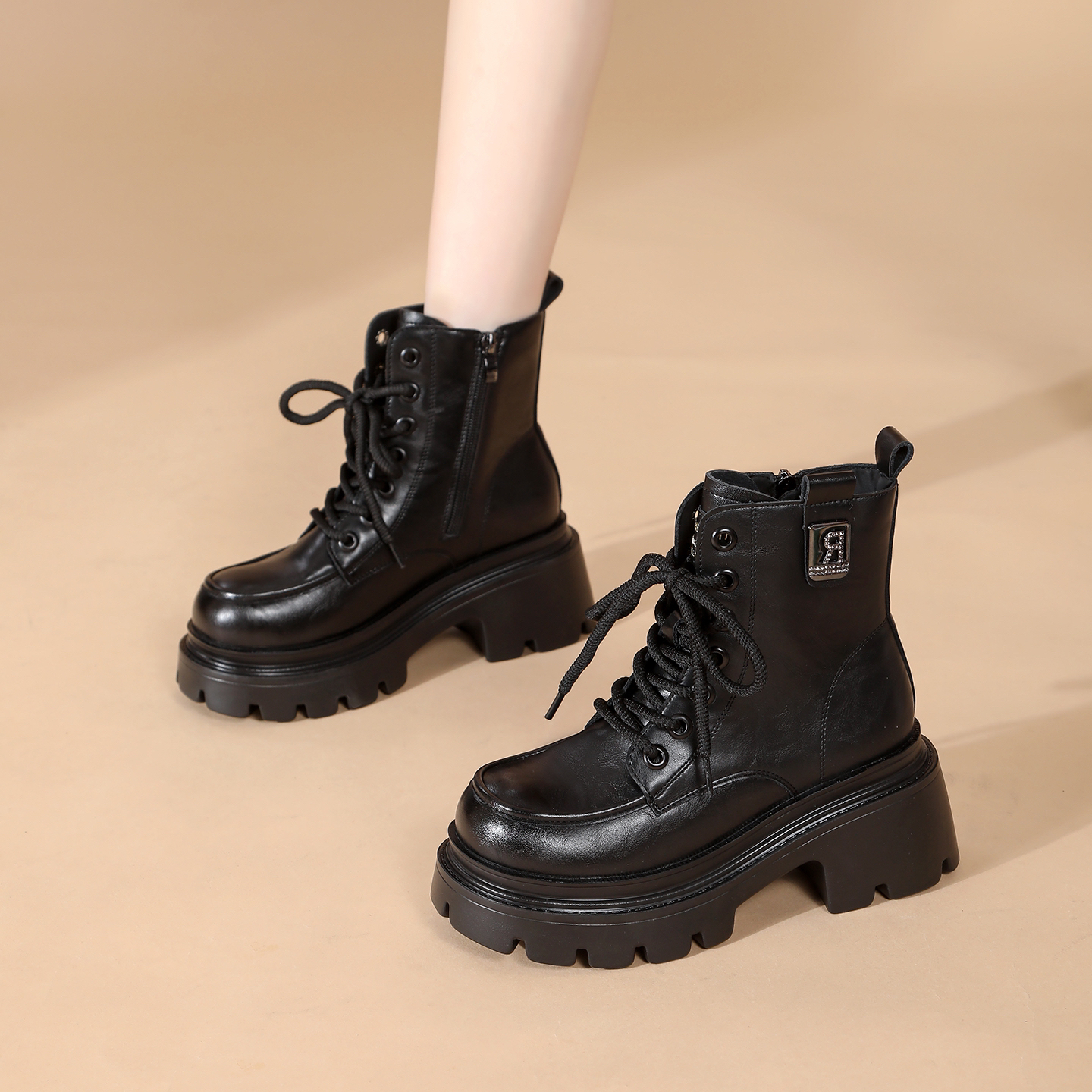 2025中跟秋冬套筒保暖冬季常规马丁靴女靴高跟靴子厚底增高8厘米