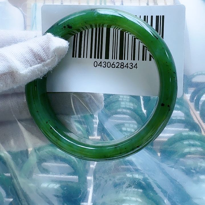 和田玉（碧玉）手镯未镶嵌62