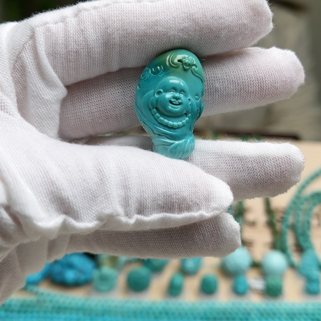 绿松石雕刻未镶嵌