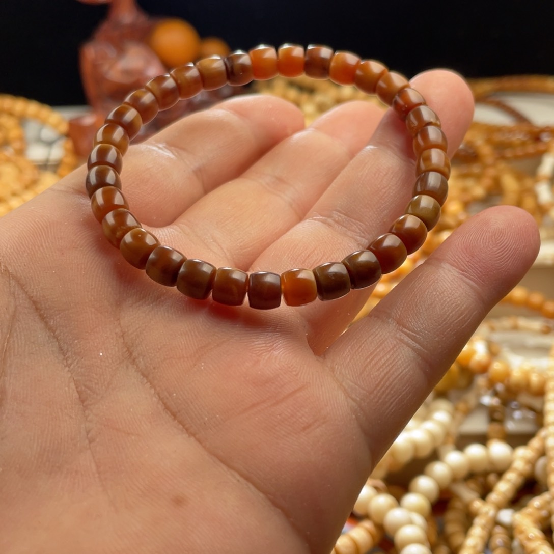 星月菩提手串草****乐老料玉化7*6直切手串无泡药