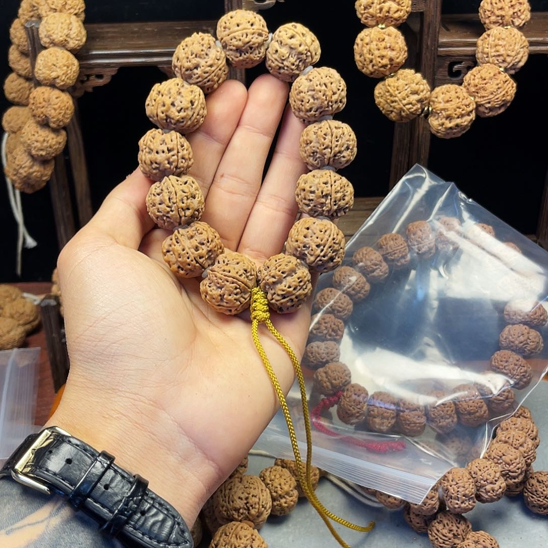 金刚菩提吊坠24平头梅花