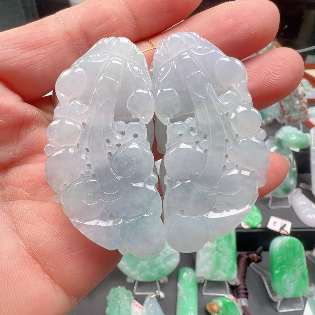 翡翠未镶嵌颈饰吊坠