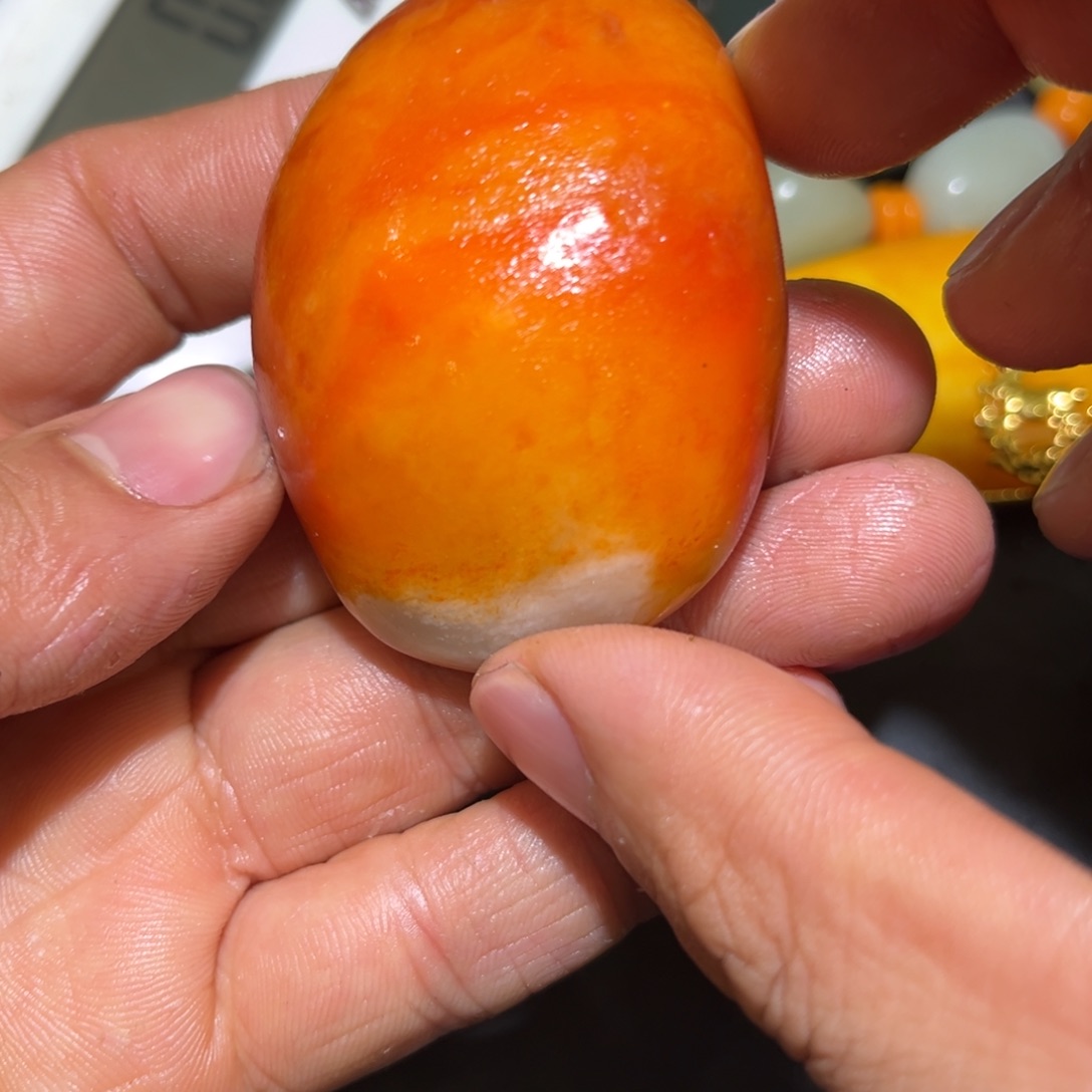 和田玉未镶嵌珠宝奇石