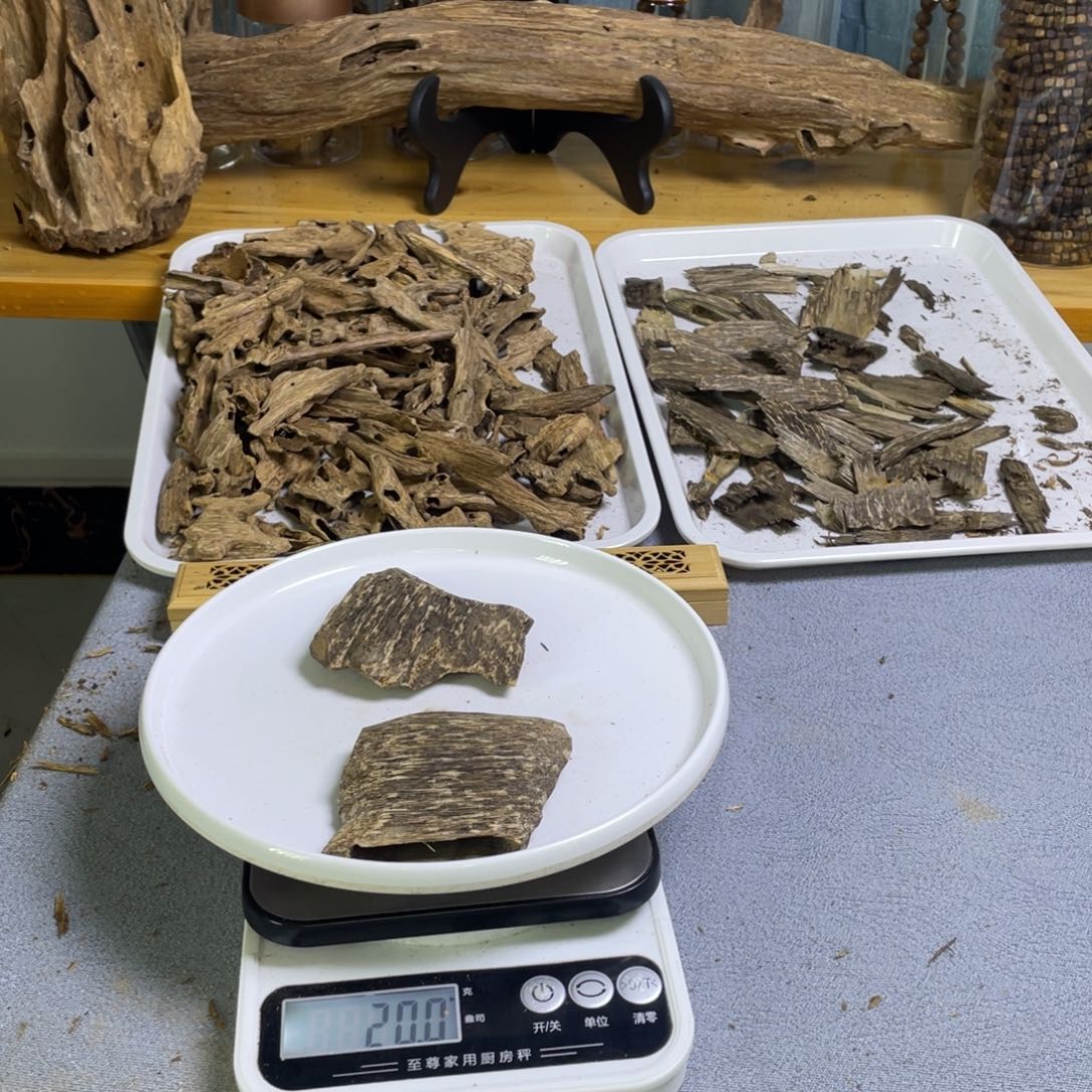 沉香沉香碎屑壳子20克