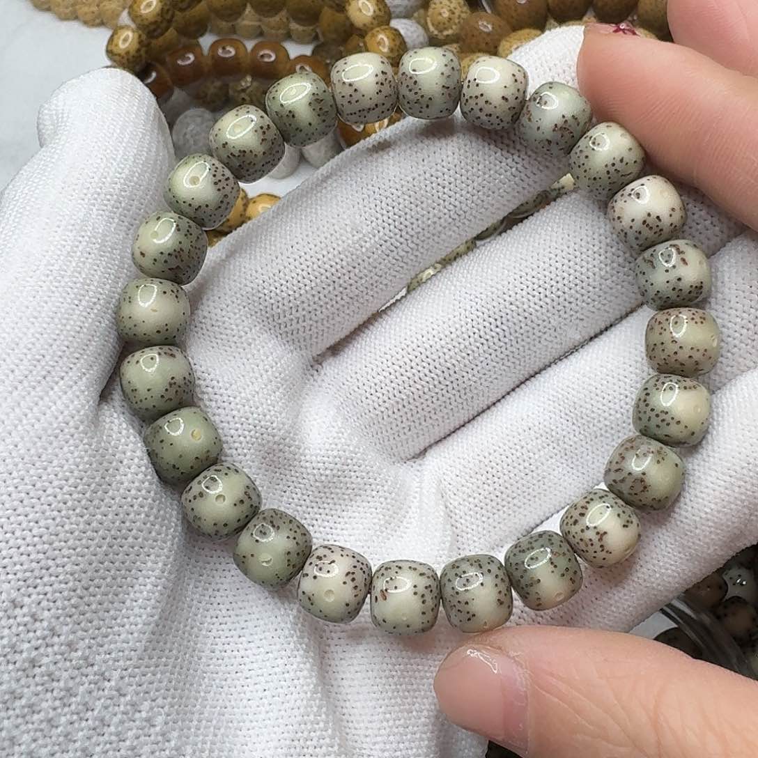 星月菩提手串W**h9小通体一线天糯冰