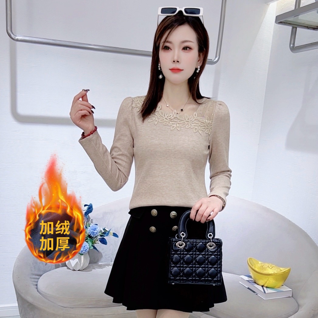 A9172法式设计小众长袖T恤女冬季甜美气质花朵拼接修身百搭上衣