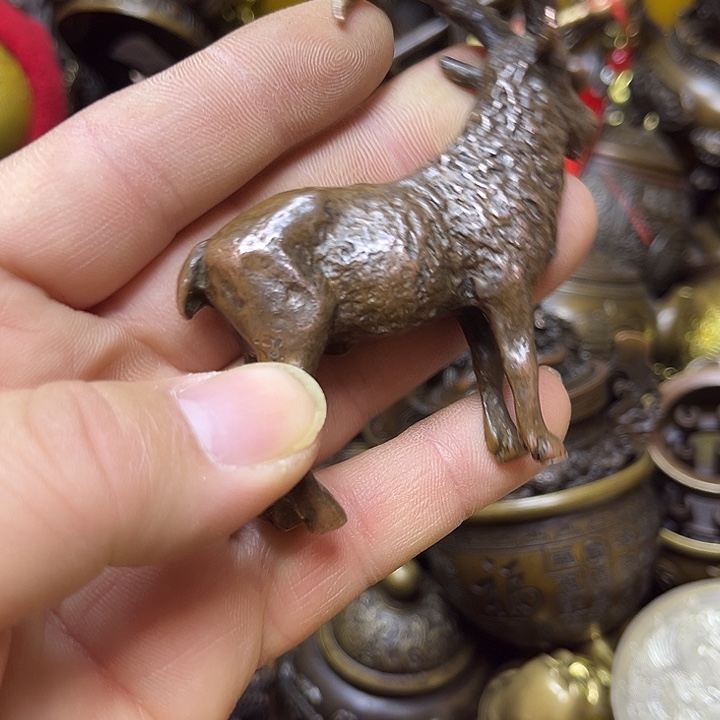 诚信经营精美铜器