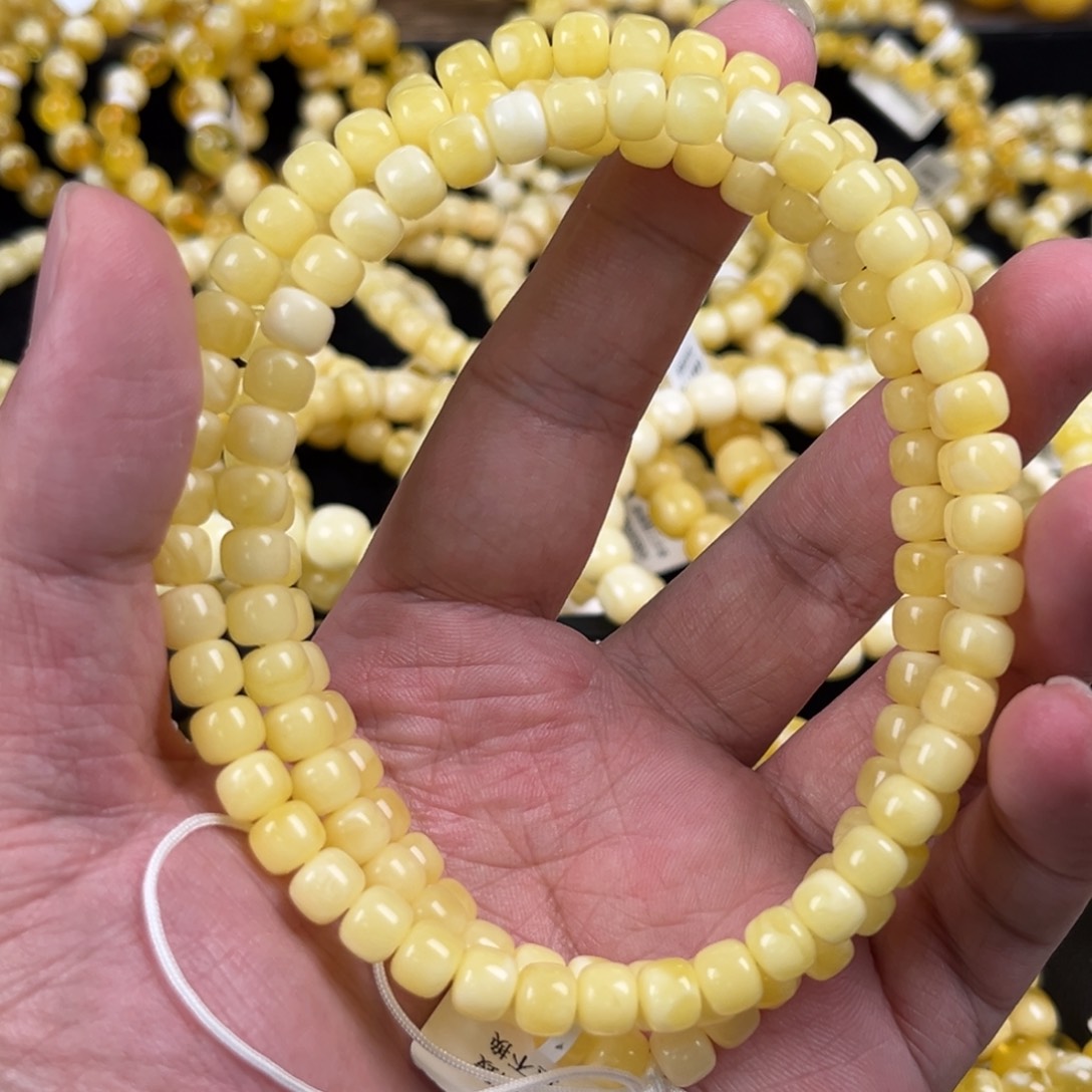 琥珀珠宝奇石未镶嵌7.3mm108