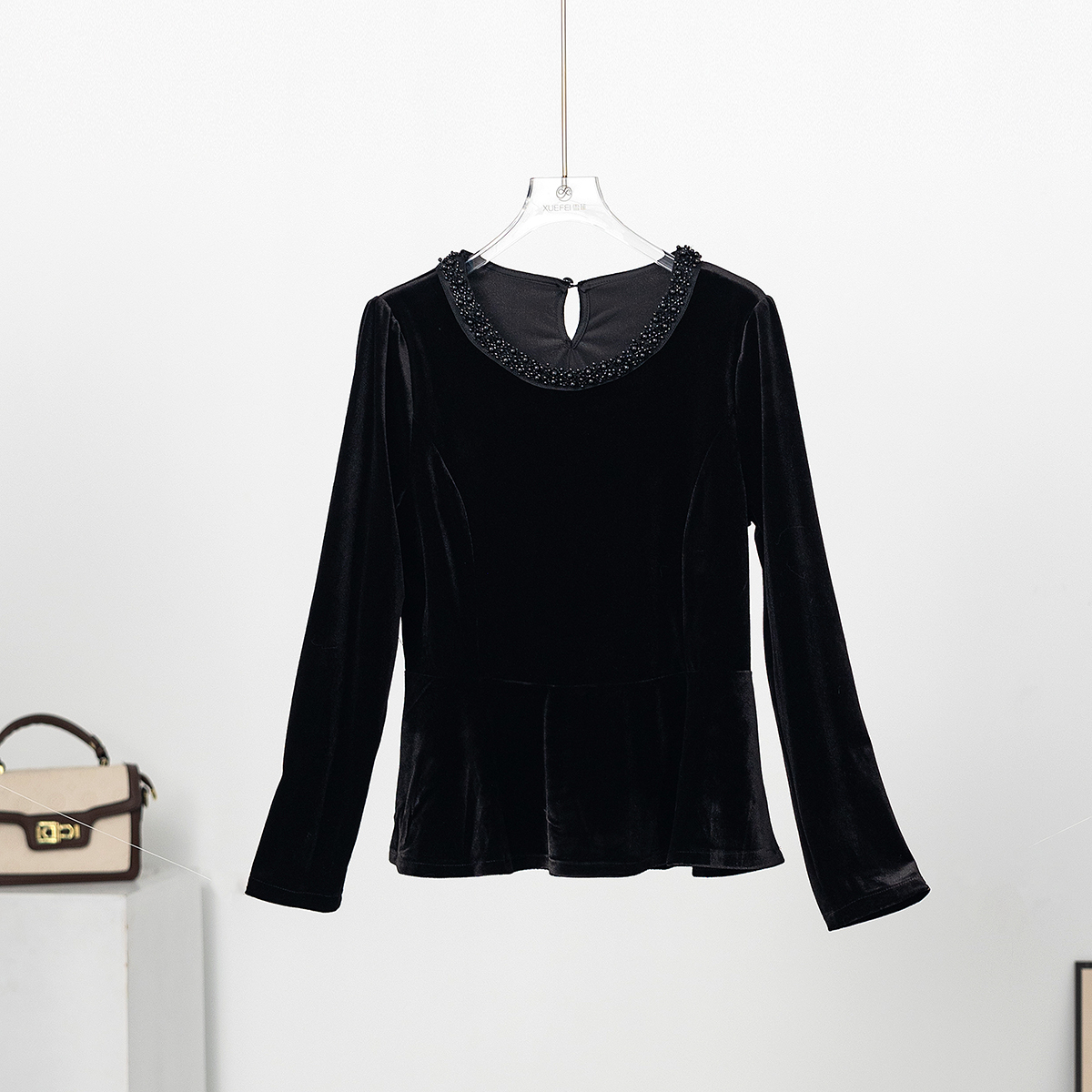 无印心匠A839 法式钉珠小衫荷叶下摆丝绒T恤k1230