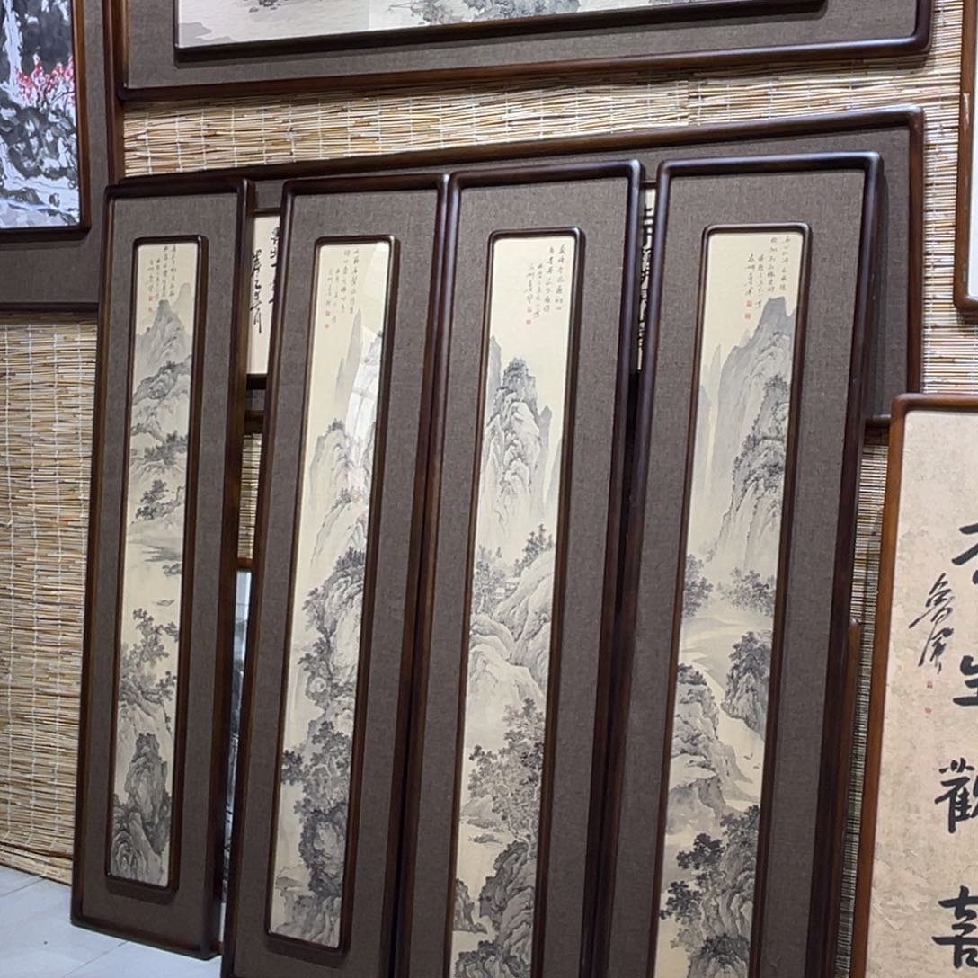 国画风**茂亲笔手绘作品