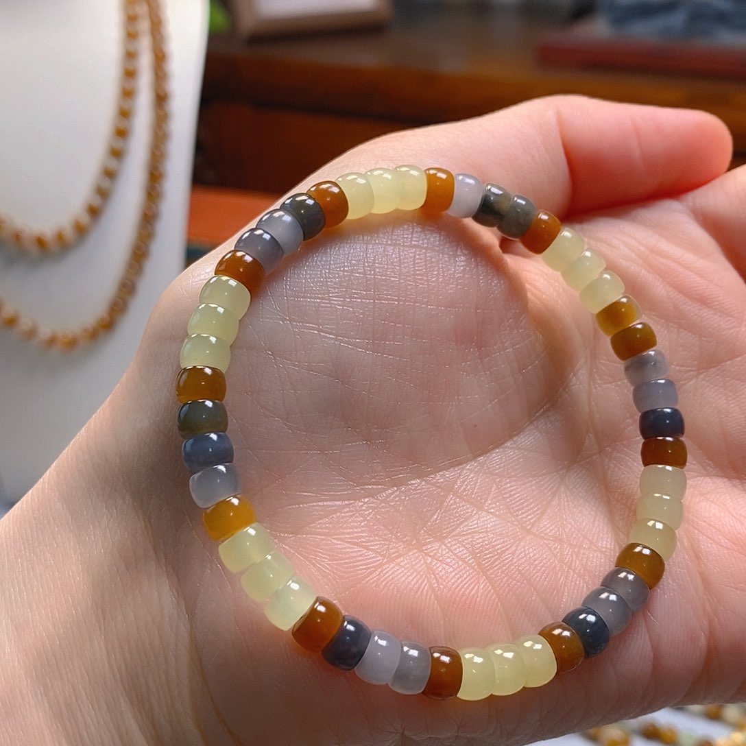 和田玉手串未镶嵌