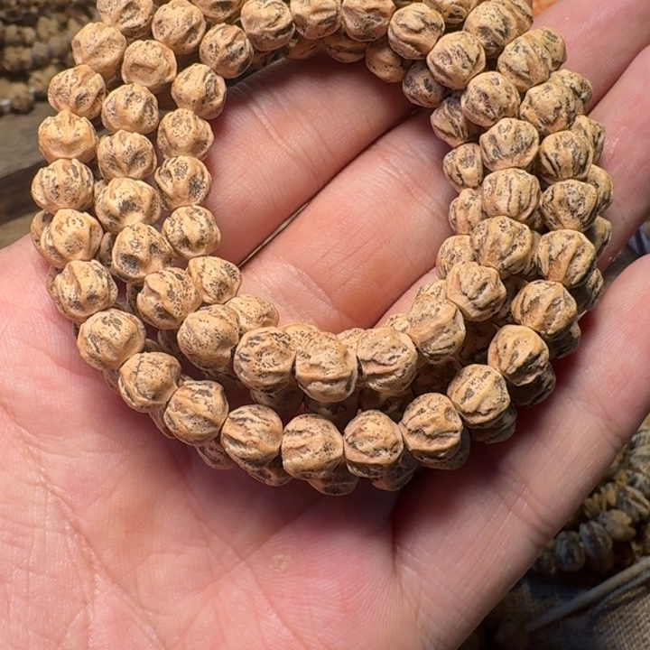 温***鱼吊坠柏香籽/百香籽