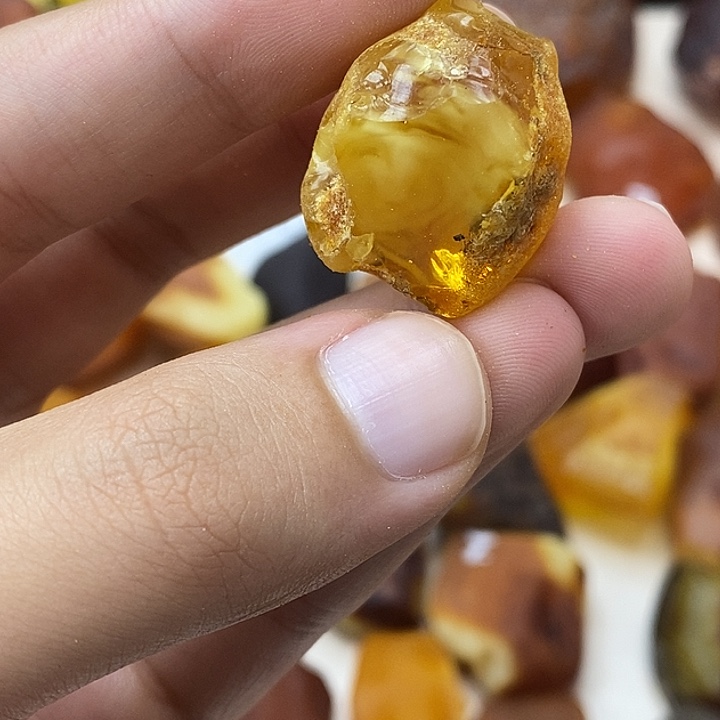 定制琥珀格***西14圆珠