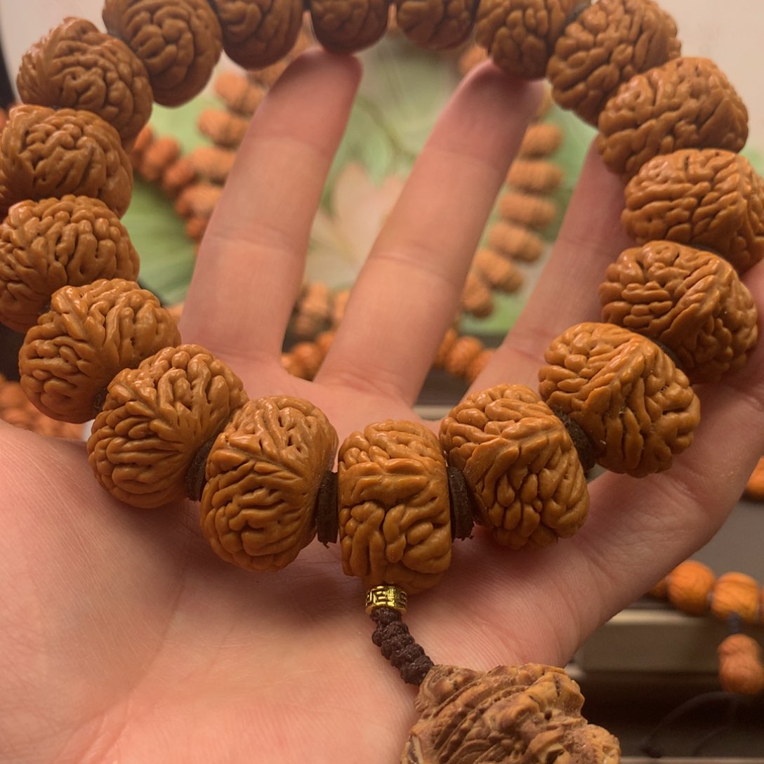 【闪购商品】桃核手串25麒麟手持