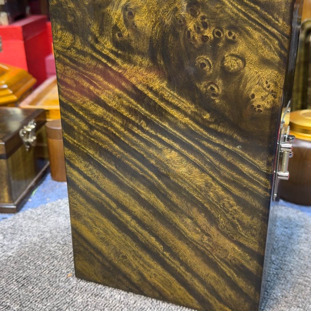 乌木类成套家具用****0乌木