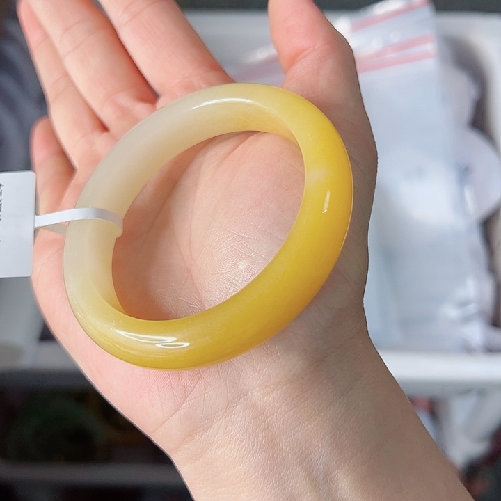 石英质玉手镯未镶嵌31-58