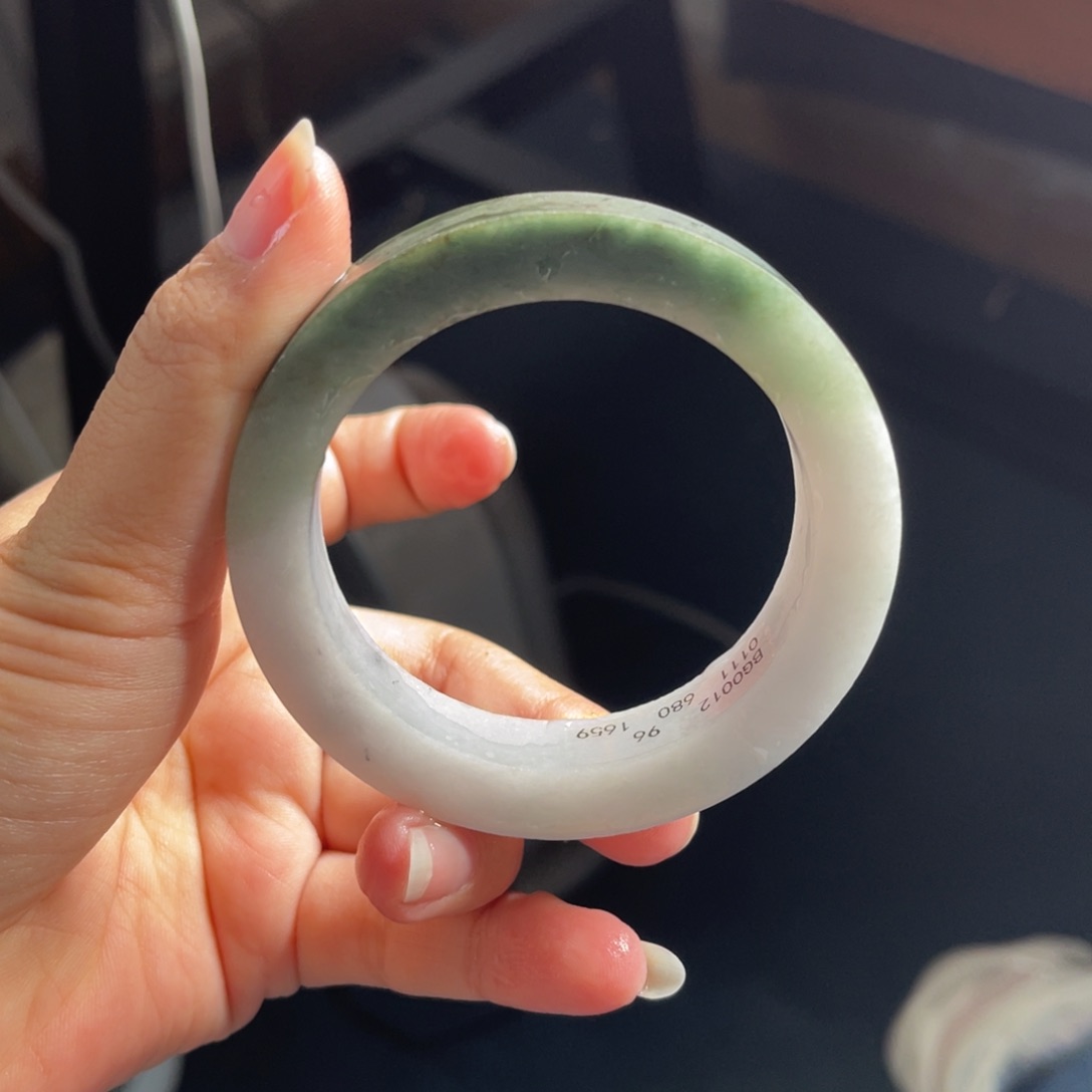 【闪购商品】定制翡翠手镯未镶嵌
