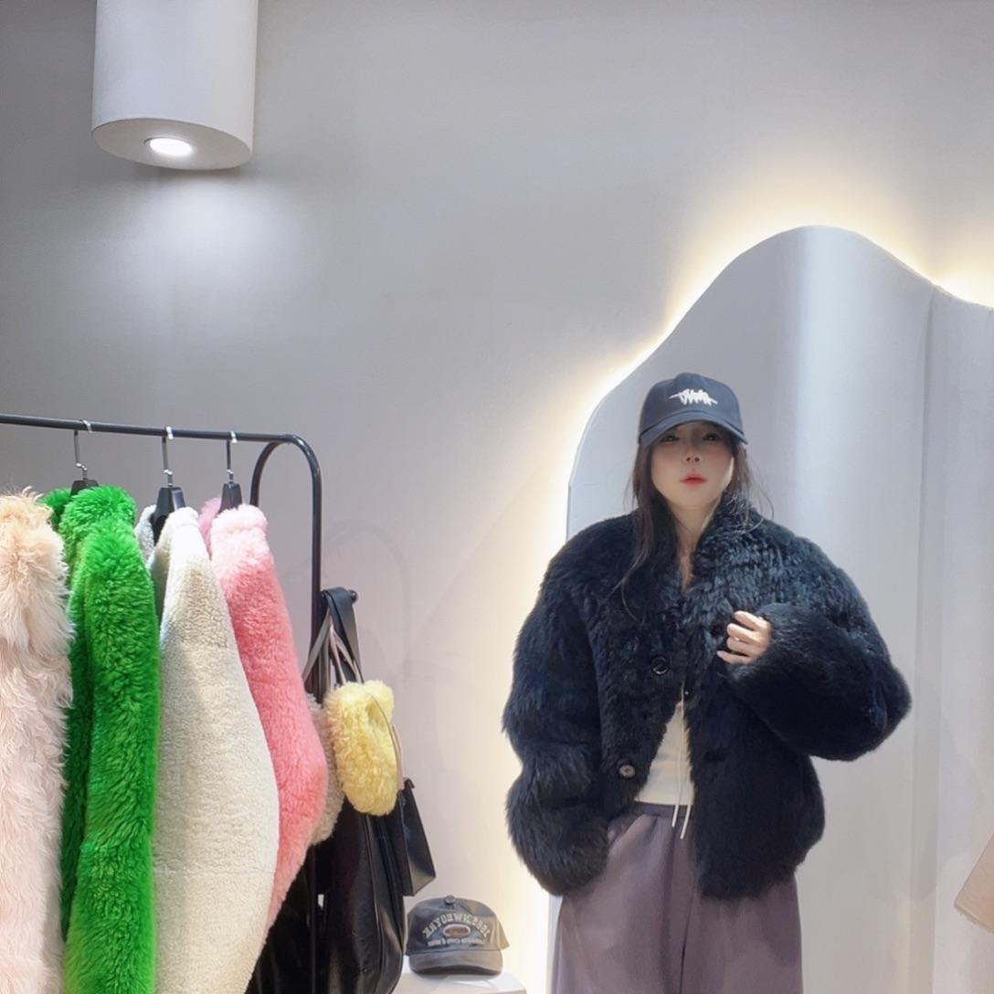 真皮皮毛一体外套222-3325