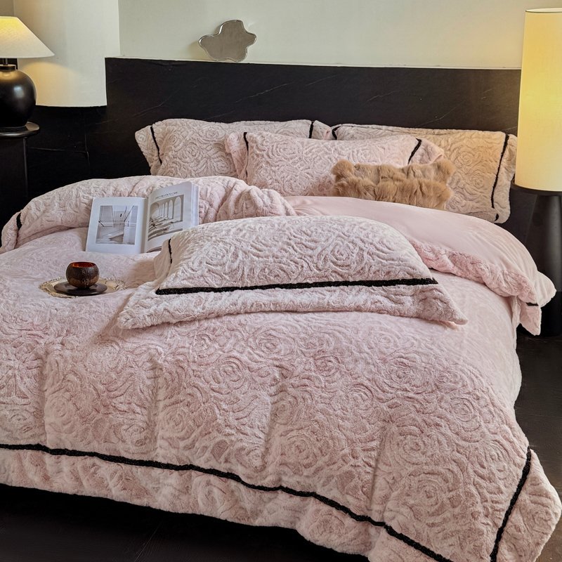 LF 1365 雕花绒四件套-织带款 星空山茶粉色