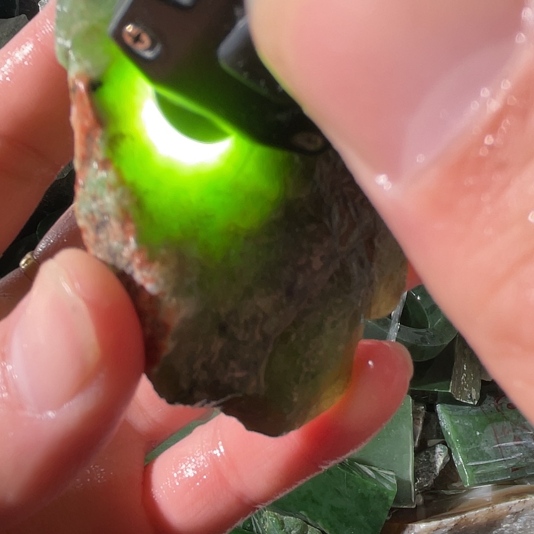 定制和田玉未镶嵌和田玉定制