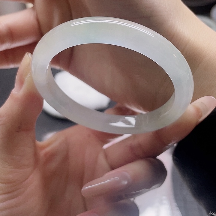 石英岩玉未镶嵌手镯74