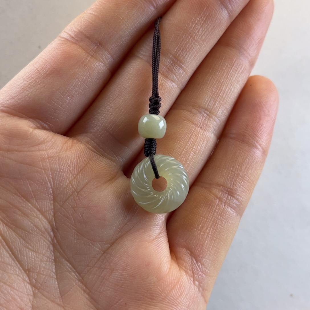 和田玉和田玉挂件未镶嵌