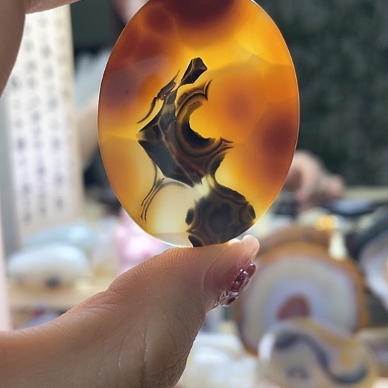 玛瑙/玉髓颈饰未镶嵌